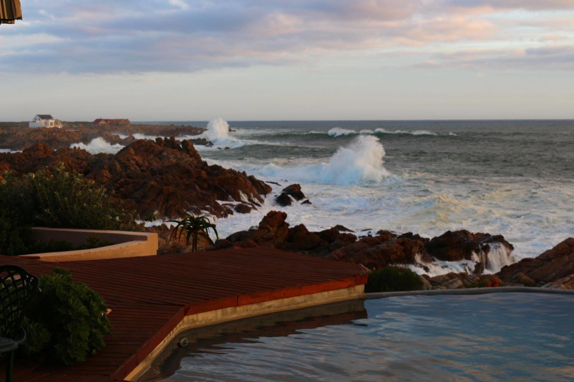 Villa Marine Guest House Pringle Bay Exterior foto